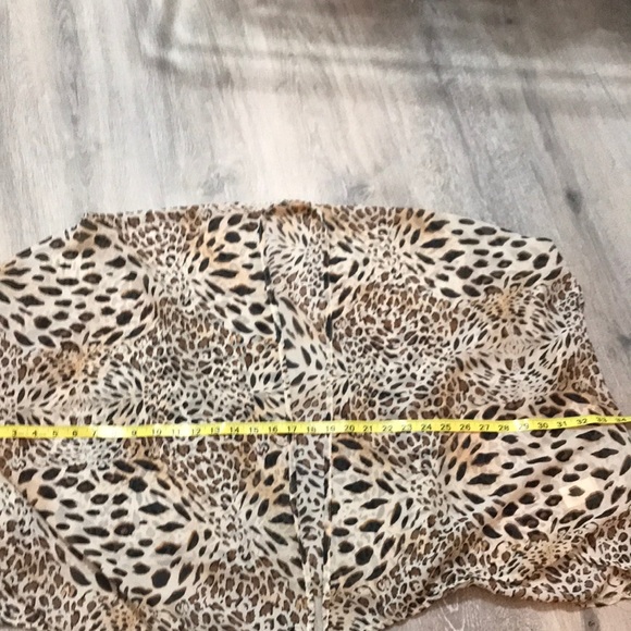 Do Anything In Love Top - Picture 6 of 7